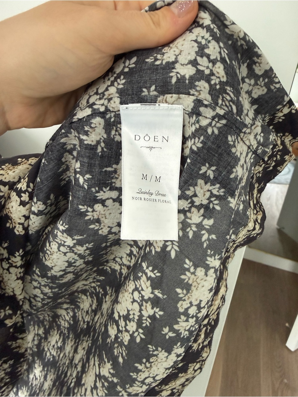 NWT! DÔEN Quinley Shirred Black Floral Cotton Voile Midi Dress / Medium 🌼 - Picture 6 of 8